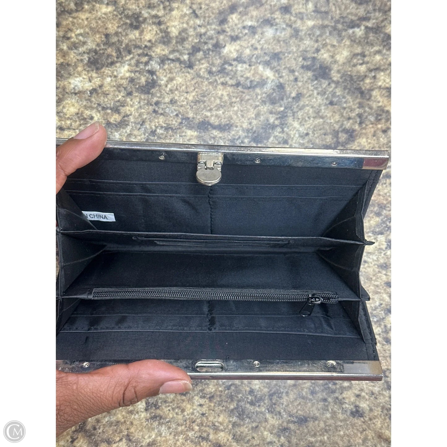 Wallet By Cmf, Size: Small