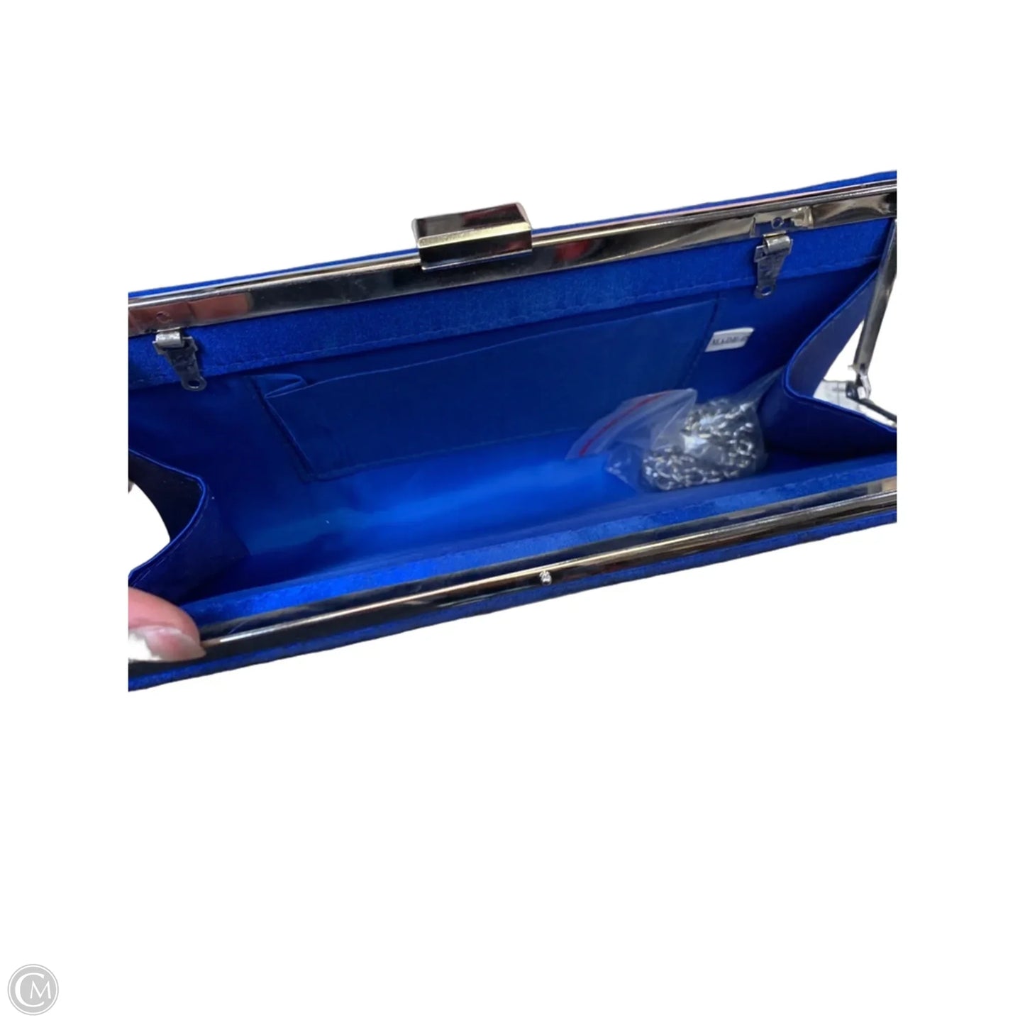 Clutch By Cmf, Size: Small