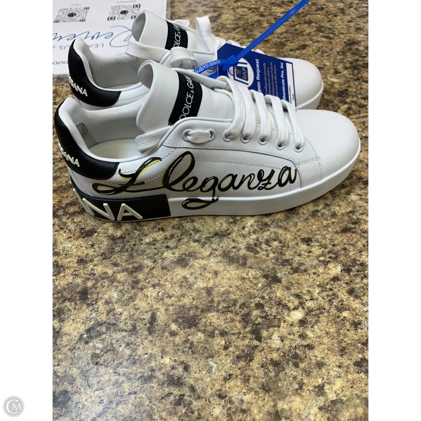 Shoes Luxury Designer By Dolce And Gabbana In Black & White, Size: 8.5