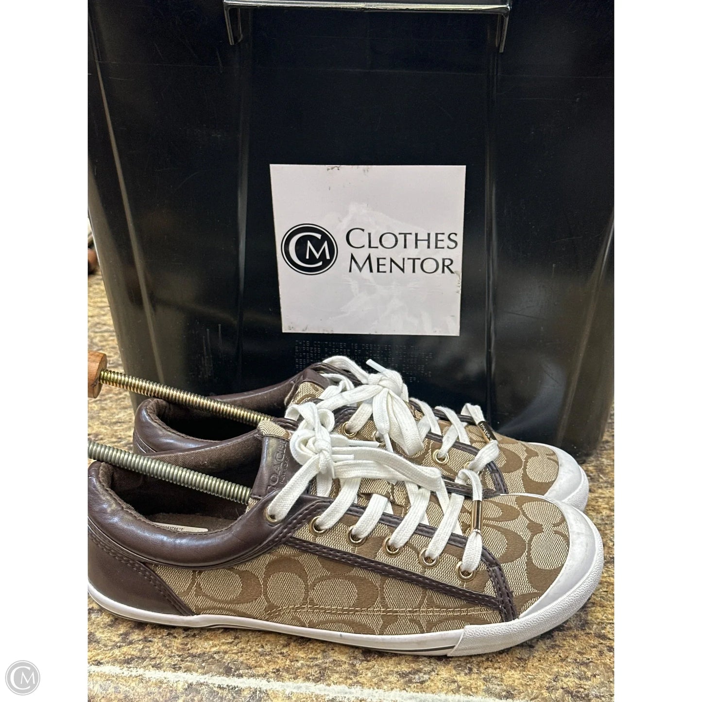 Shoes Designer By Coach In Brown & Cream, Size: 9.5