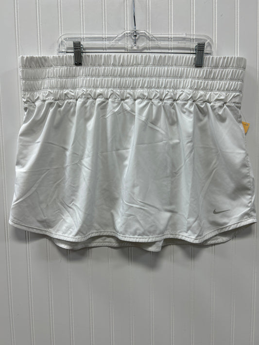 Athletic Skort By Nike Apparel In White, Size:1X