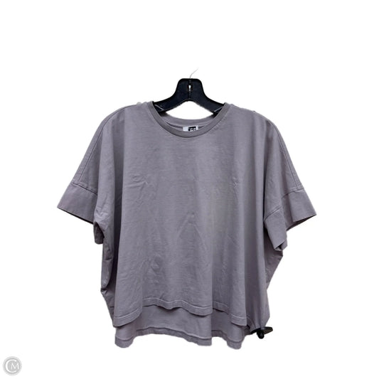 Top Short Sleeve By Uniqlo In Purple, Size: S
