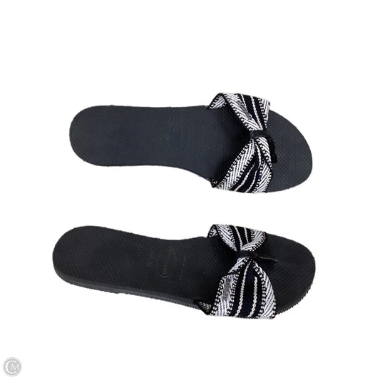 Sandals Flats By Havaianas In Black & White, Size: 11