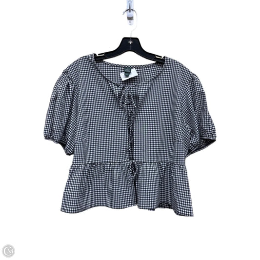 Top Short Sleeve By Wild Fable In Plaid Pattern, Size: Xl