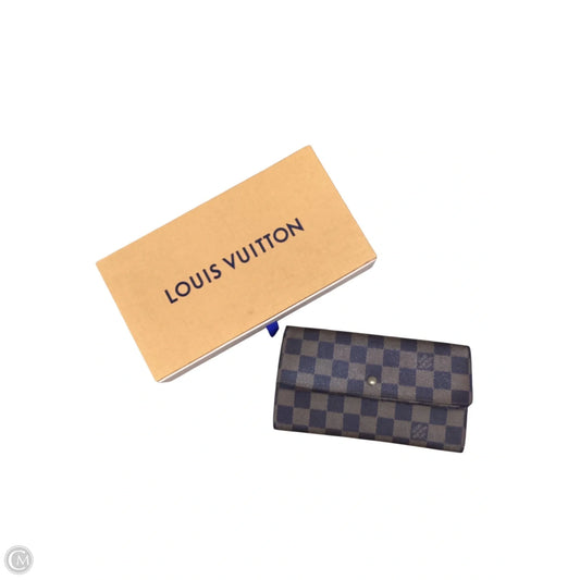 Wallet Luxury Designer By Louis Vuitton, Size: Medium