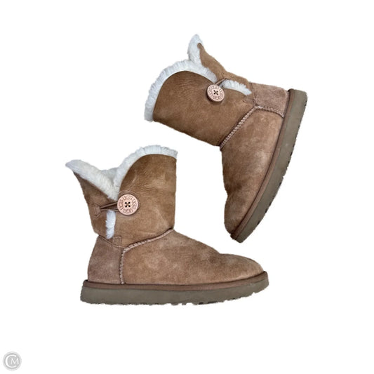 Boots Designer By Ugg In Brown, Size: 8