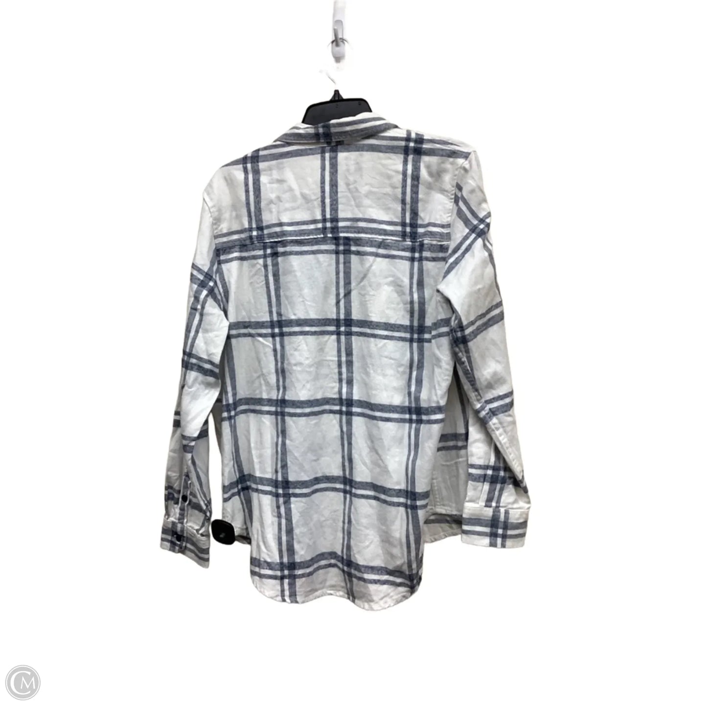 Top Long Sleeve By Universal Thread In White, Size: M