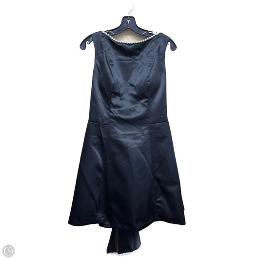 Dress Casual Short By Clothes Mentor In Black, Size: M