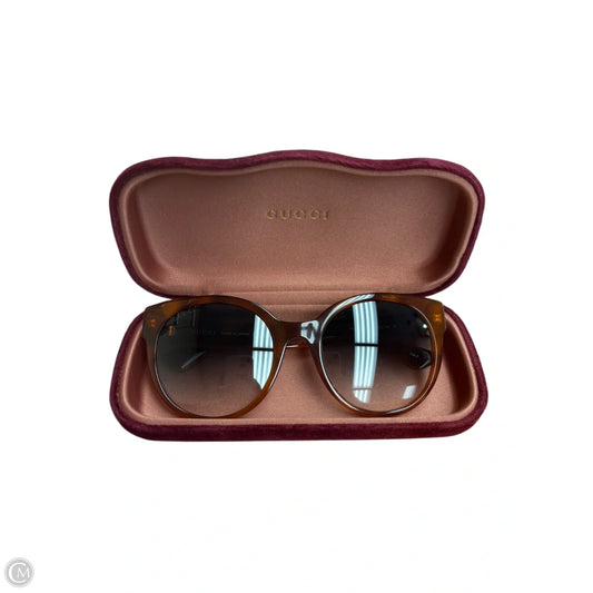 Sunglasses Luxury Designer By Gucci, Size: Medium