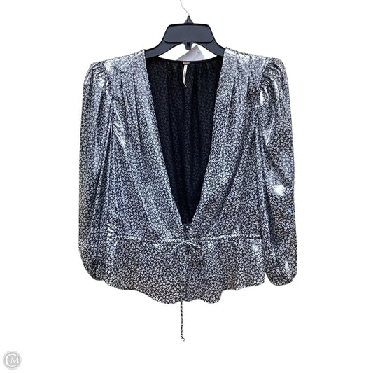 Top Long Sleeve By Free People In Silver, Size: M