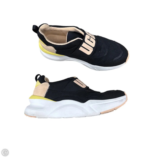 Shoes Designer By Ugg In Black & Pink, Size: 8