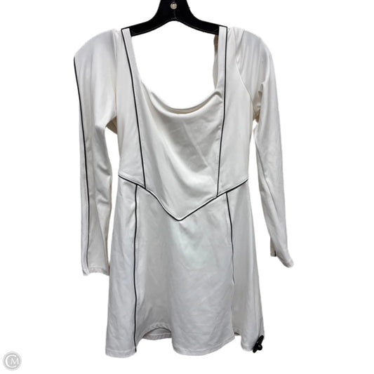 Dress Casual Short By Clothes Mentor In White, Size: Xxl