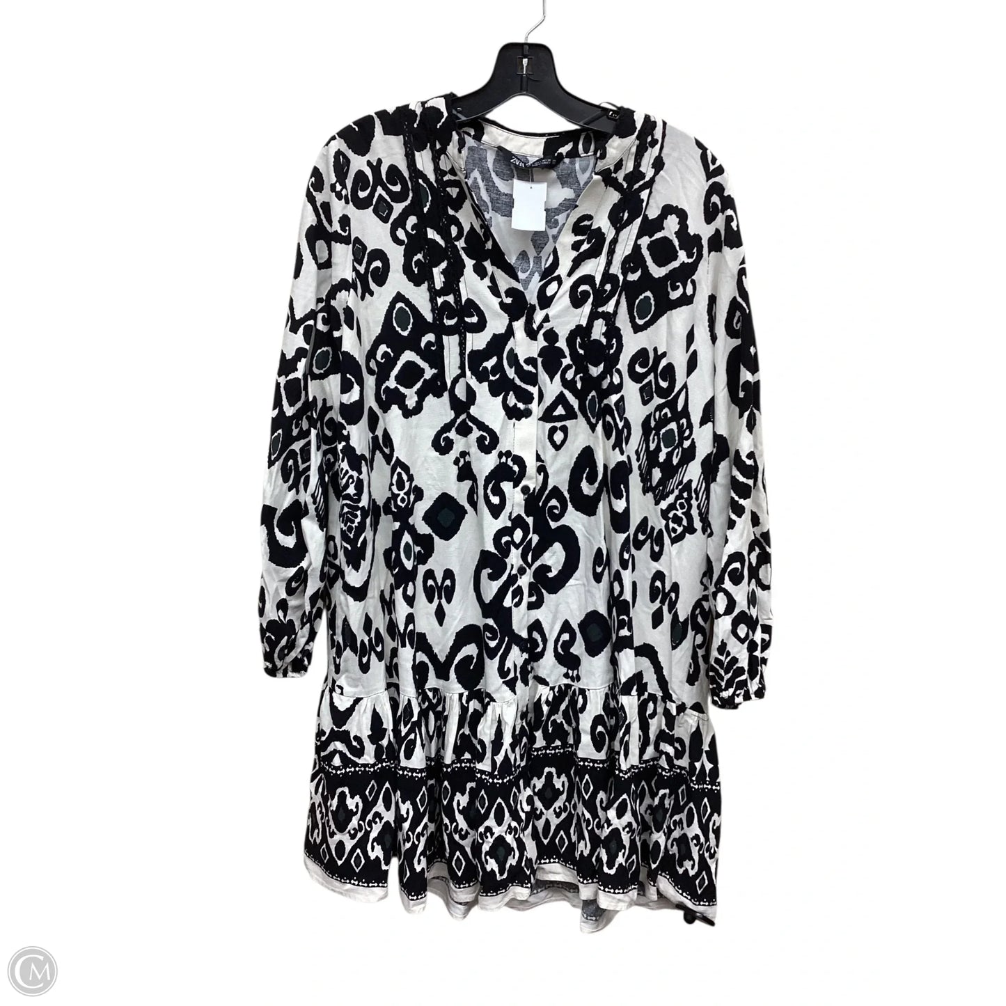 Dress Casual Short By Zara In Black & Cream, Size: L