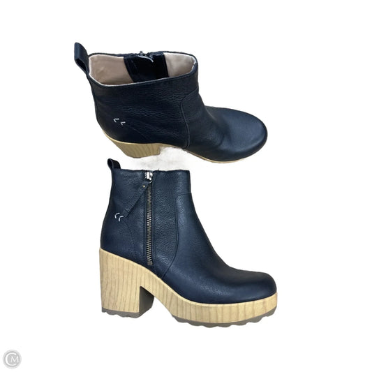 Boots Ankle Heels By Dr Scholls In Black, Size: 7.5