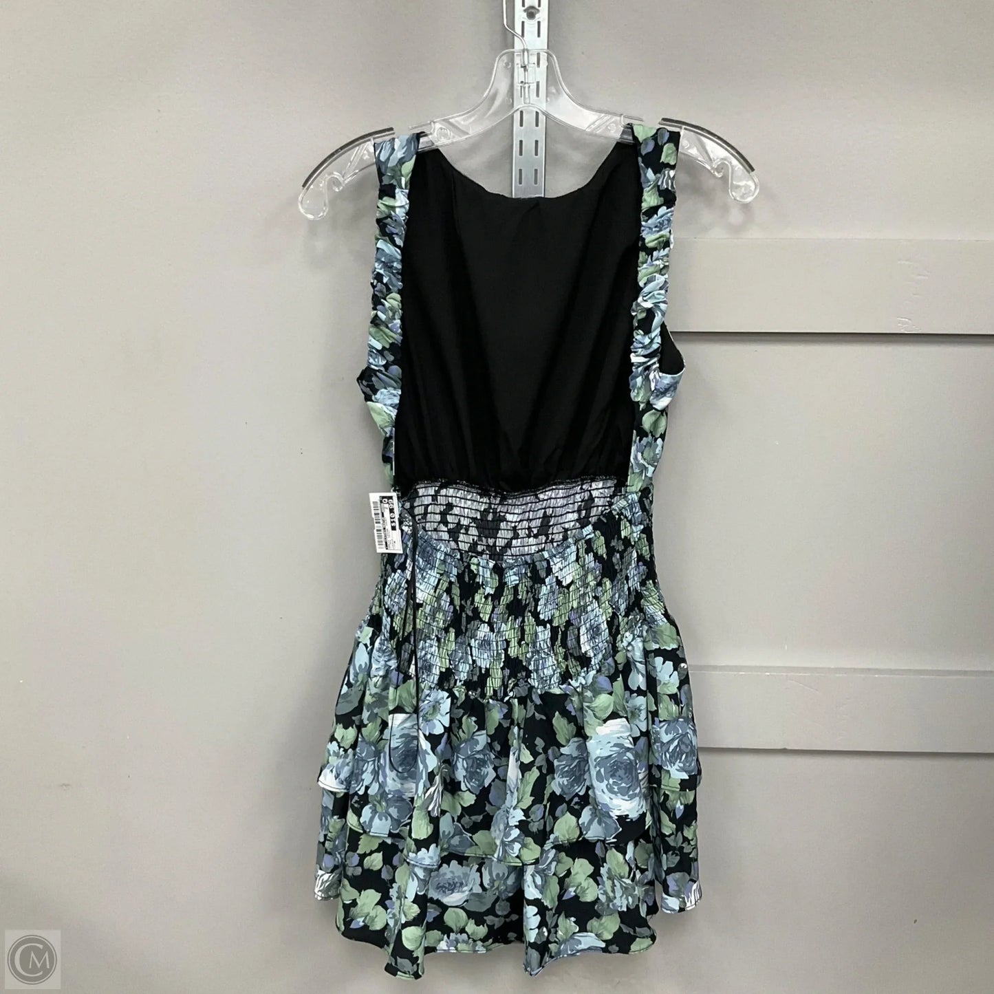 Dress Casual Short By Clothes Mentor In Floral Print, Size: M