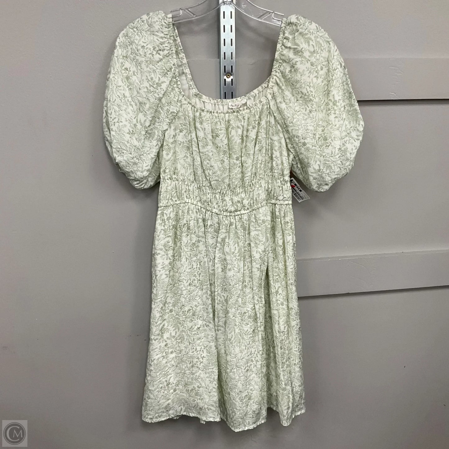 Dress Casual Short By By The River In Green, Size: L