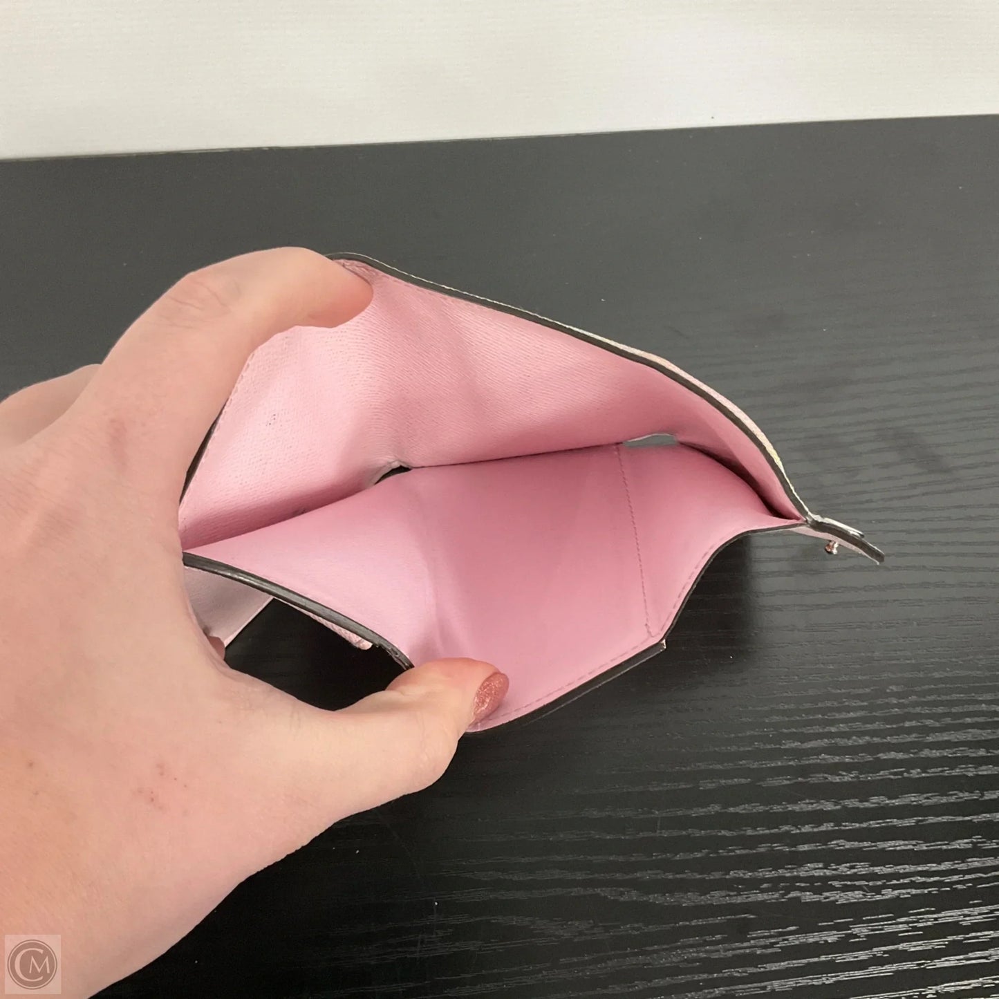 Wallet Luxury Designer By Louis Vuitton, Size: Small