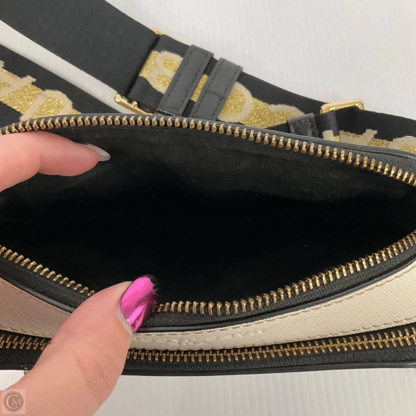 Crossbody Luxury Designer By Marc Jacobs, Size: Small