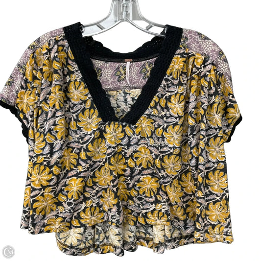 Top Short Sleeve By Free People In Floral Print, Size: S