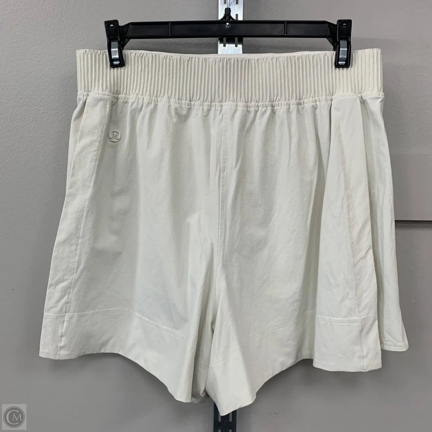 Athletic Shorts By Lululemon In Cream, Size: M