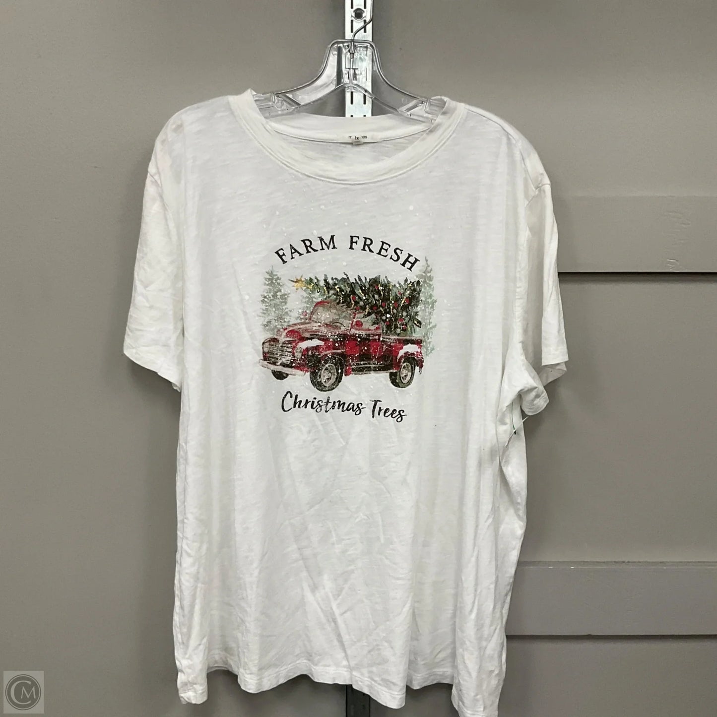 Top Short Sleeve By Maurices In White, Size: 1x