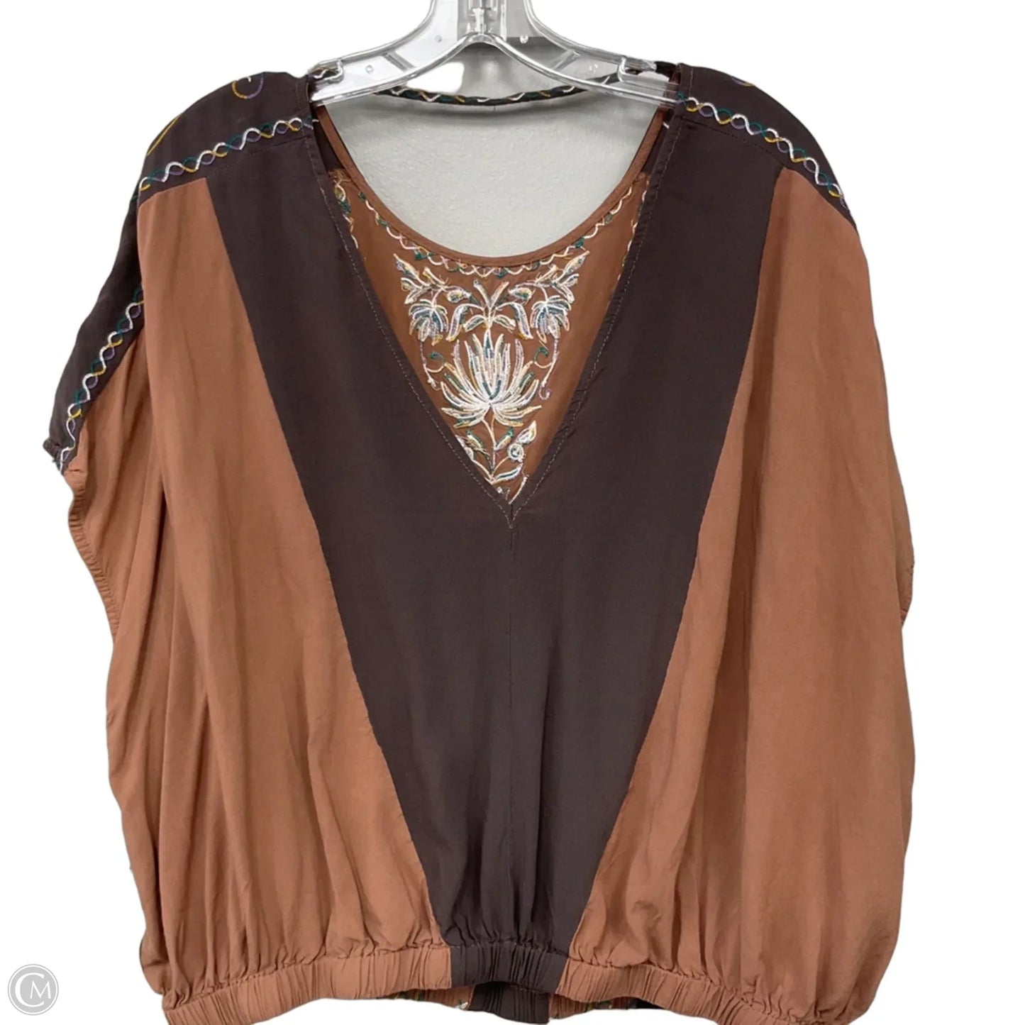 Top Short Sleeve By Clothes Mentor In Brown, Size: Xl