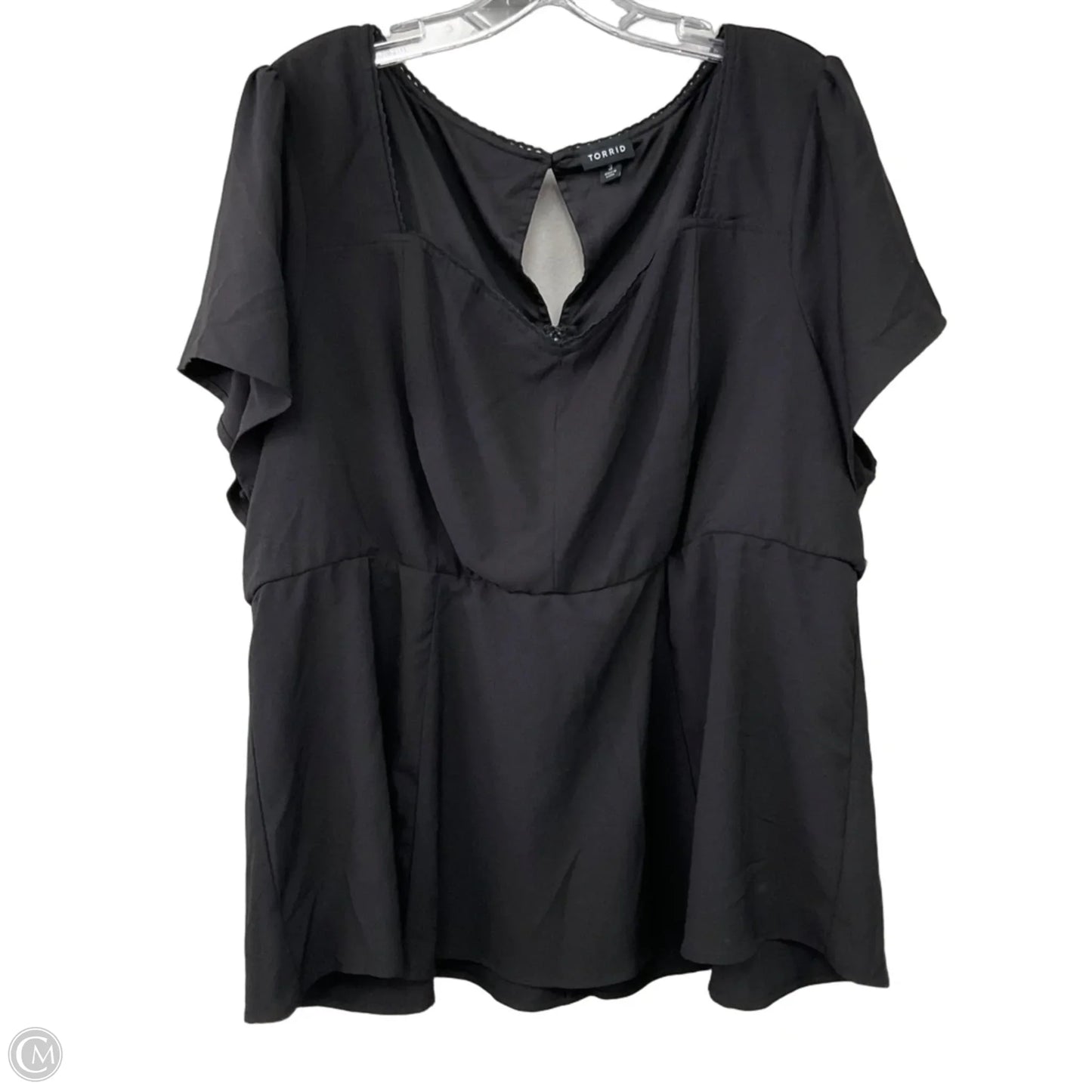 Top Short Sleeve By Torrid In Black, Size: 3x