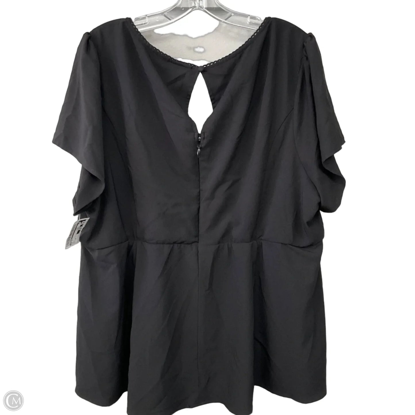 Top Short Sleeve By Torrid In Black, Size: 3x