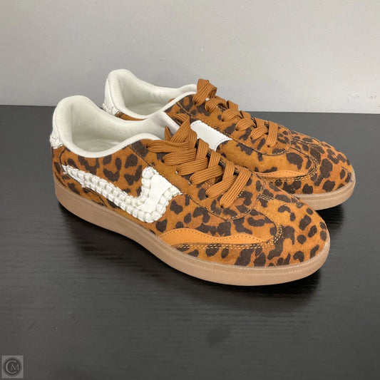 Shoes Sneakers By Clothes Mentor In Animal Print, Size: 7