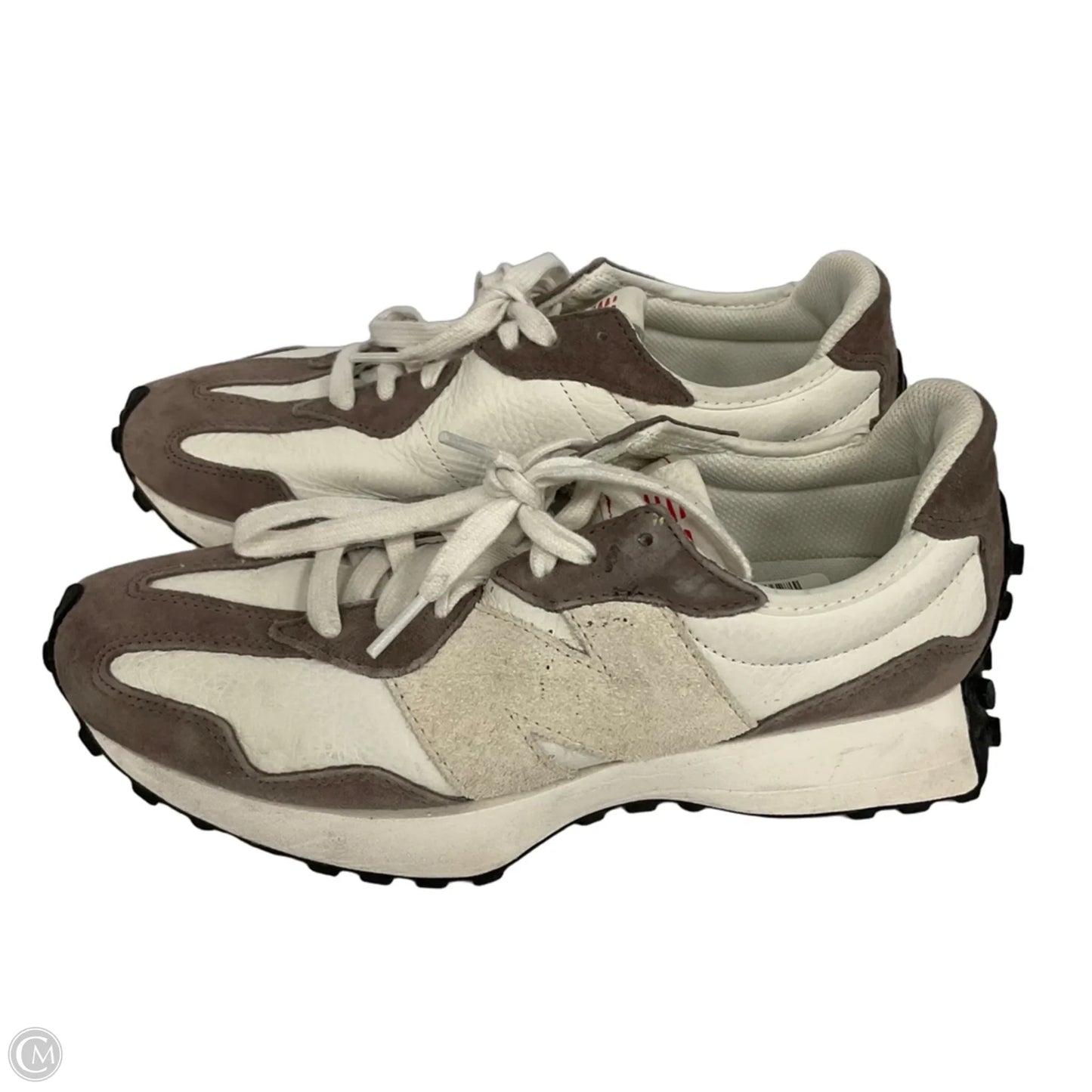 Shoes Sneakers By New Balance In Cream, Size: 9.5