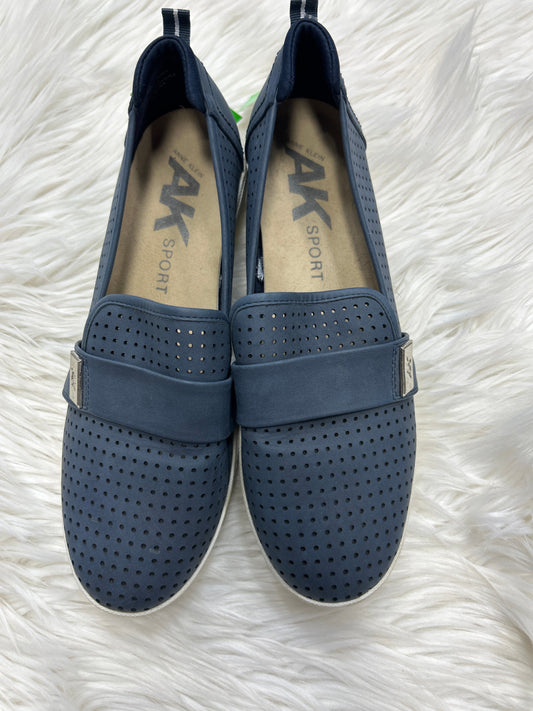 Shoes Flats By Anne Klein In Blue, Size:9.5
