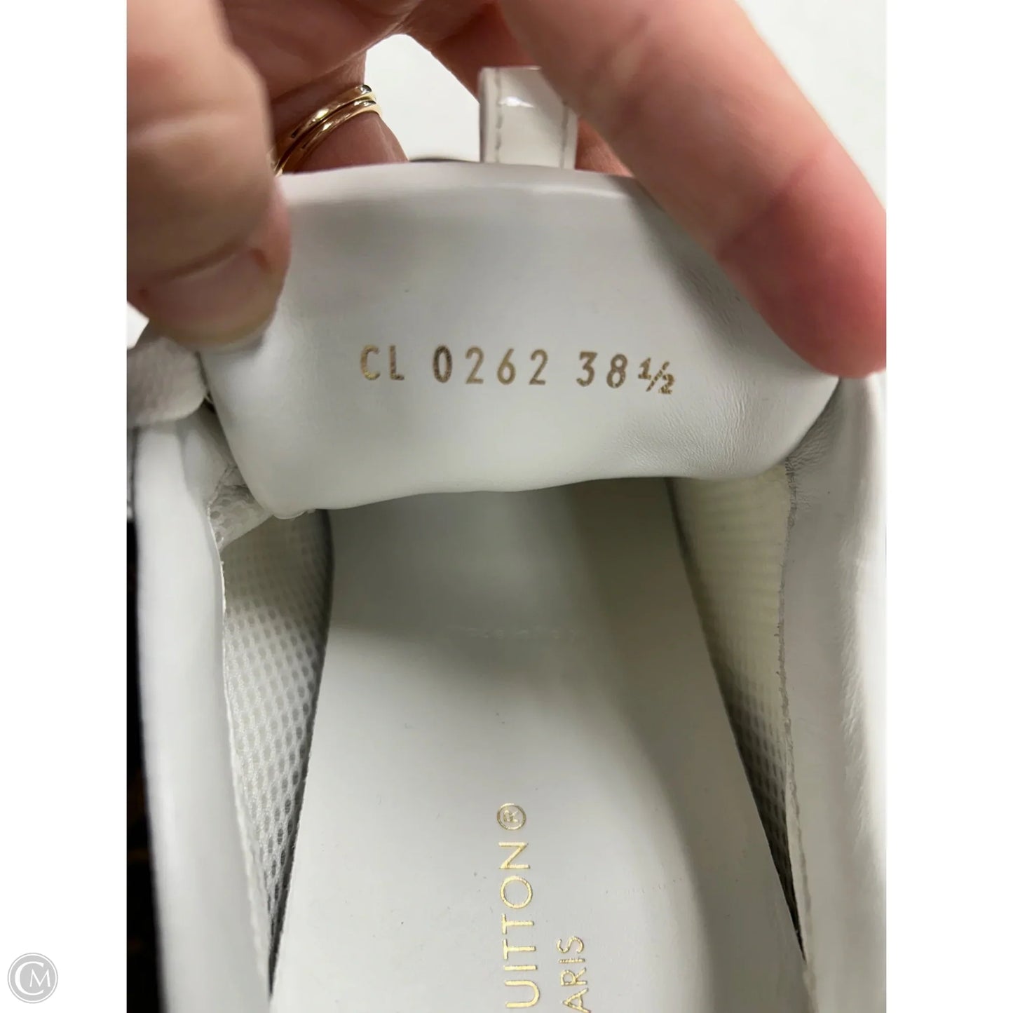 Shoes Luxury Designer By Louis Vuitton In White 38.5/8.5