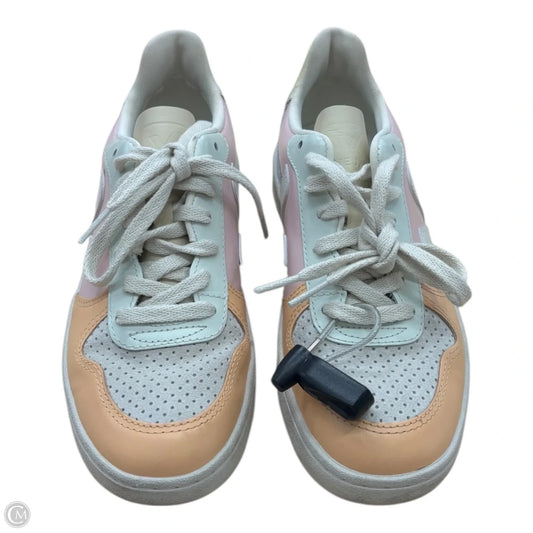 Shoes Sneakers By Veja In Multi-colored, Size: 7