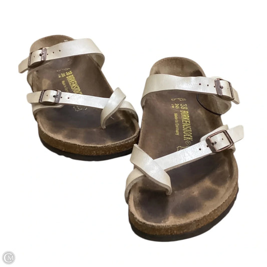 Sandals Flats By Birkenstock In Cream, Size: 7.5