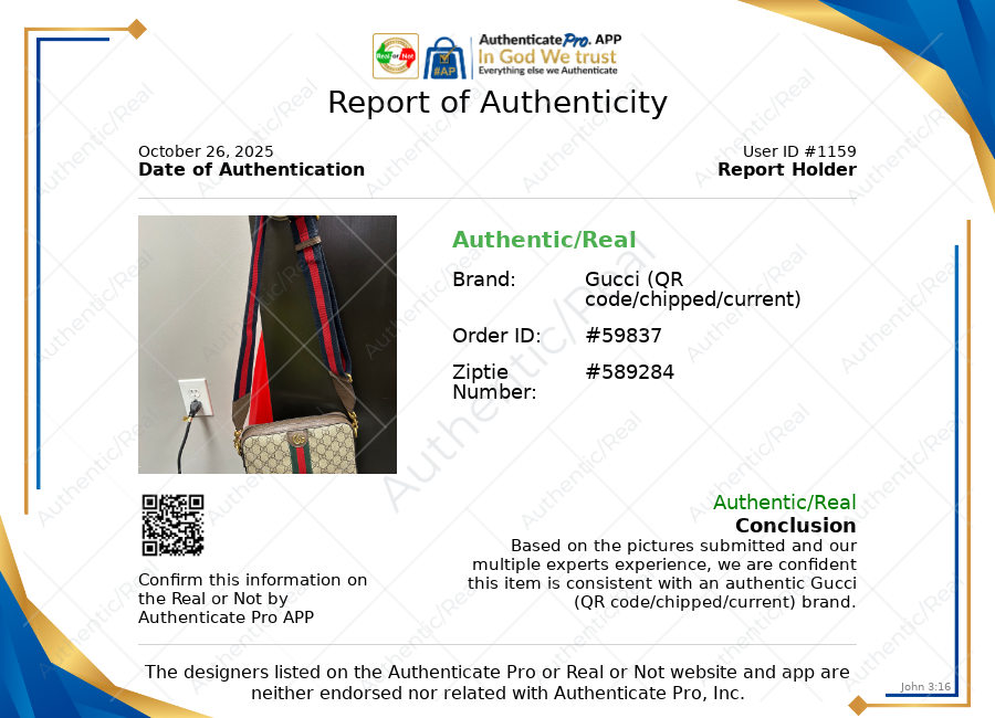 Crossbody Luxury Designer By Gucci, Size: Medium