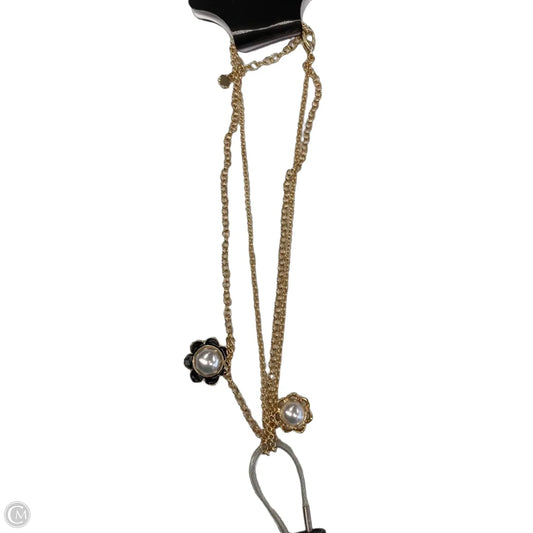 Necklace Layered By Clothes Mentor