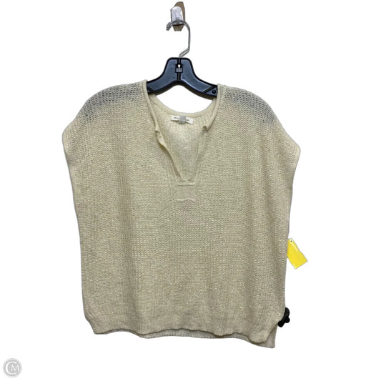 Top Sleeveless By Blu Pepper In Cream, Size: M
