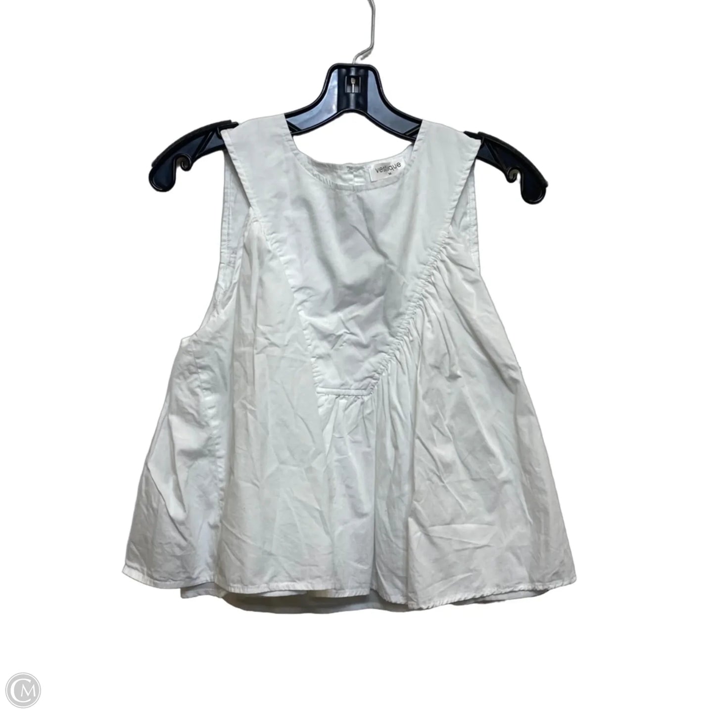 Top Sleeveless By Vestique In White, Size: M