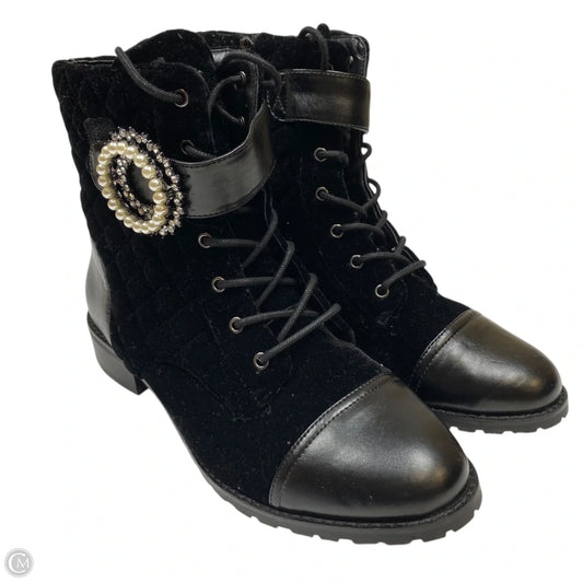 Boots Ankle Flats By White House Black Market In Black, Size: 7.5