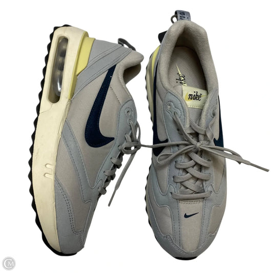Shoes Athletic By Nike In Grey, Size: 9