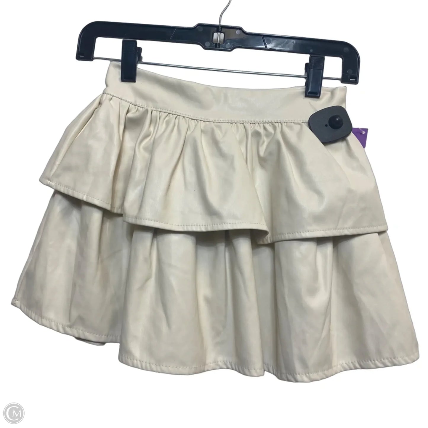 Skort By Clothes Mentor In Cream, Size: S