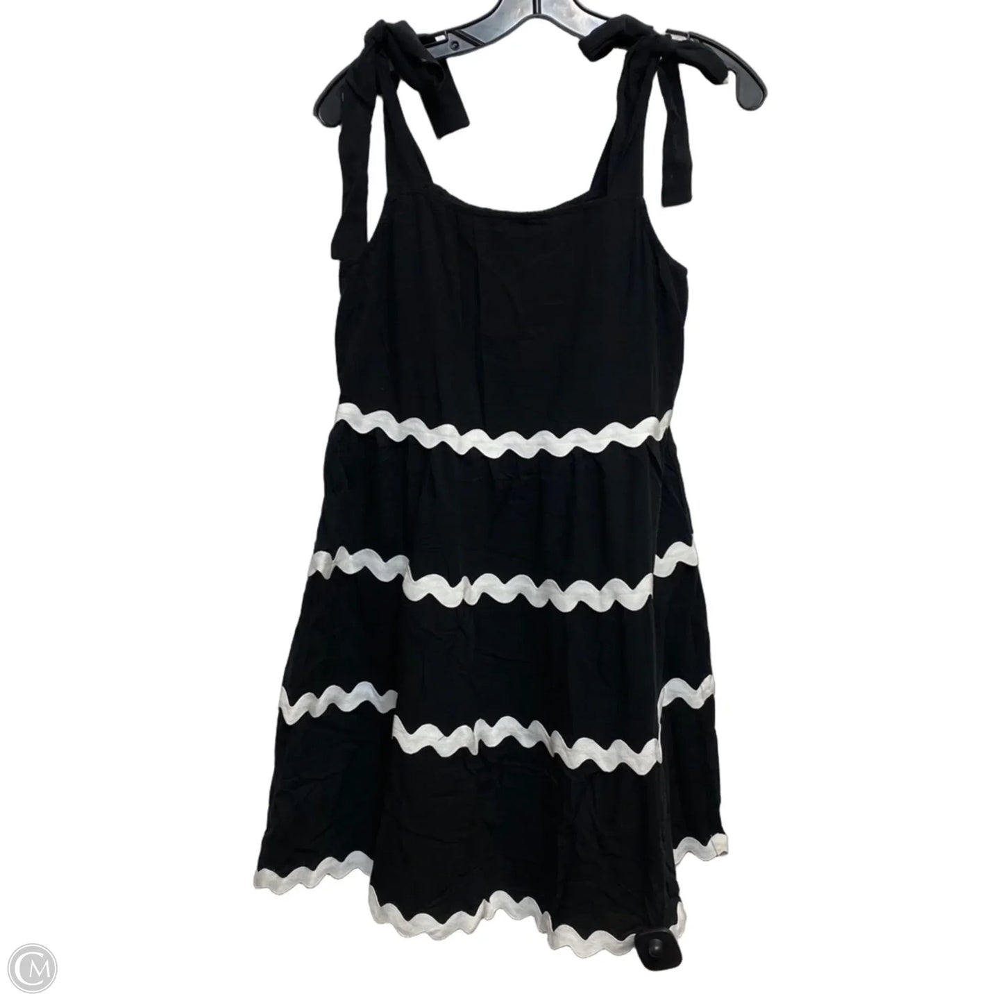 Dress Casual Short By Zesica In Black, Size: S