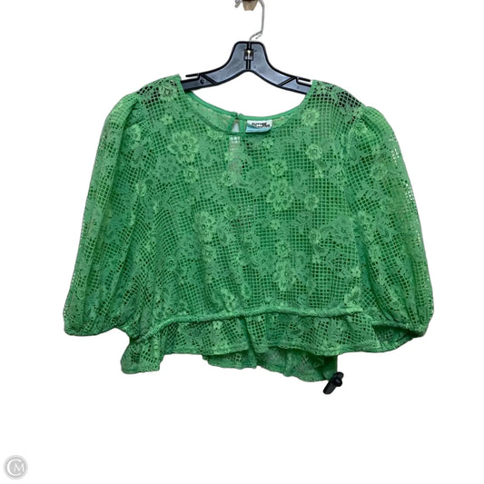 Top Short Sleeve By Future Collective In Green, Size: 1x