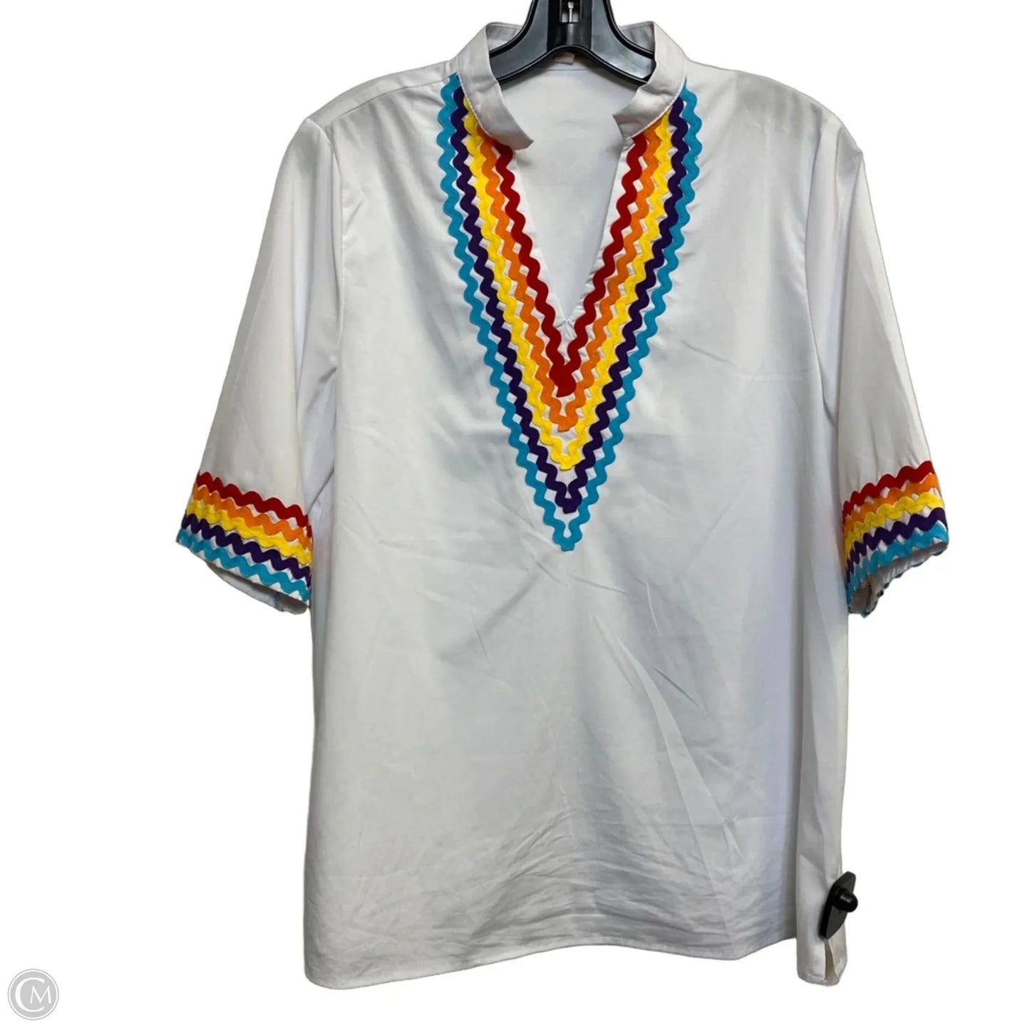 Top Short Sleeve By Mazik In White, Size: M