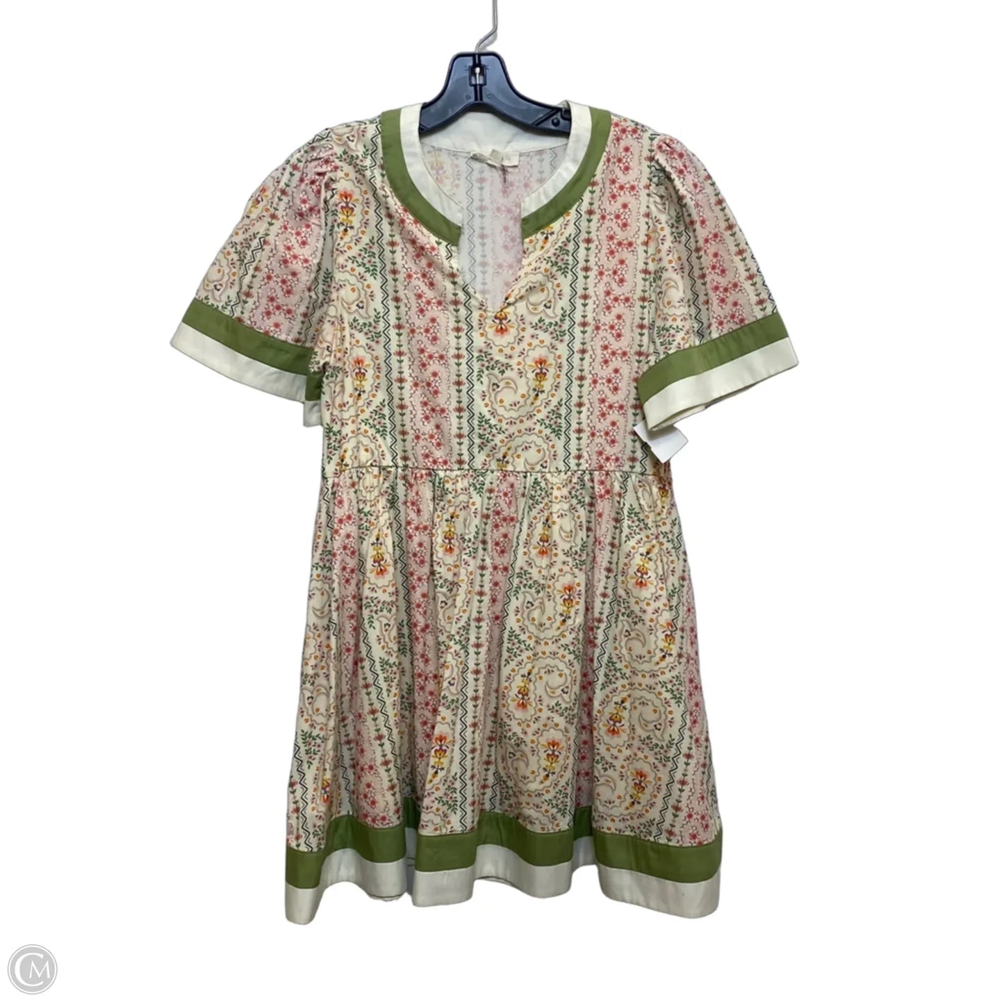 Dress Casual Short By Entro In Cream & Green, Size: S