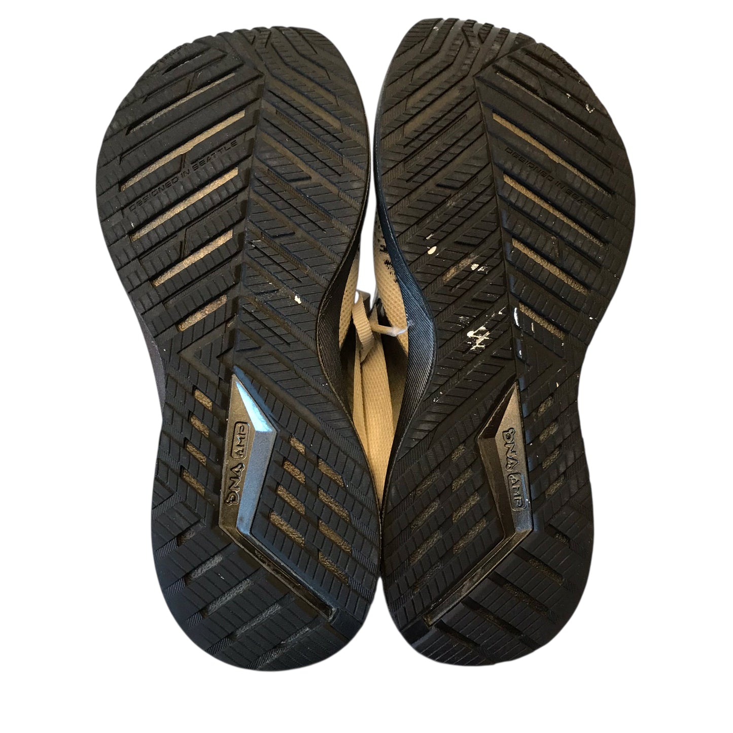 Shoes Athletic By Brooks In Black & White, Size:9.5