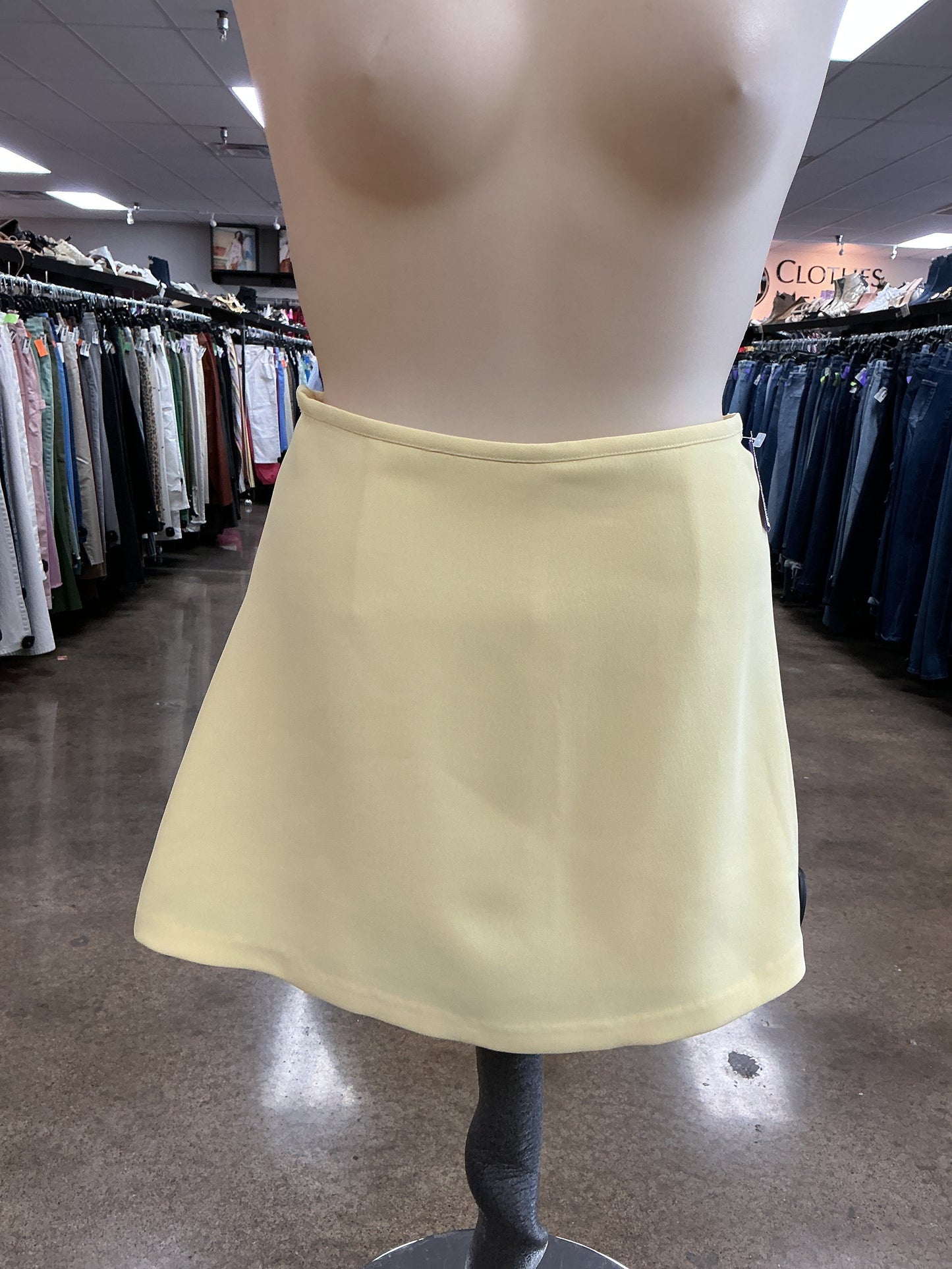 Skort By Gianni Bini In Yellow, Size:4