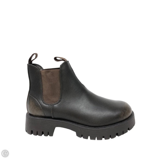 Boots Ankle Flats By Universal Thread In Brown, Size: 7