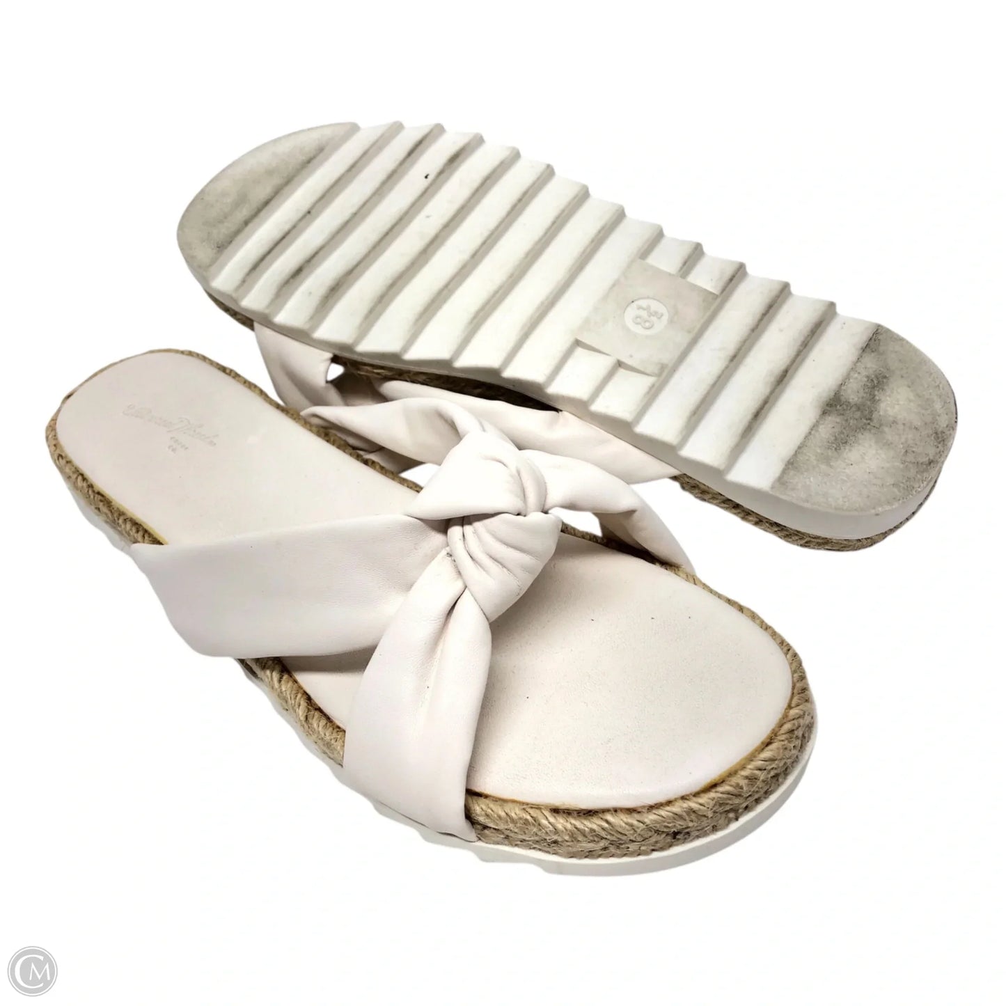 Sandals Flats By Universal Thread In Beige, Size: 8.5