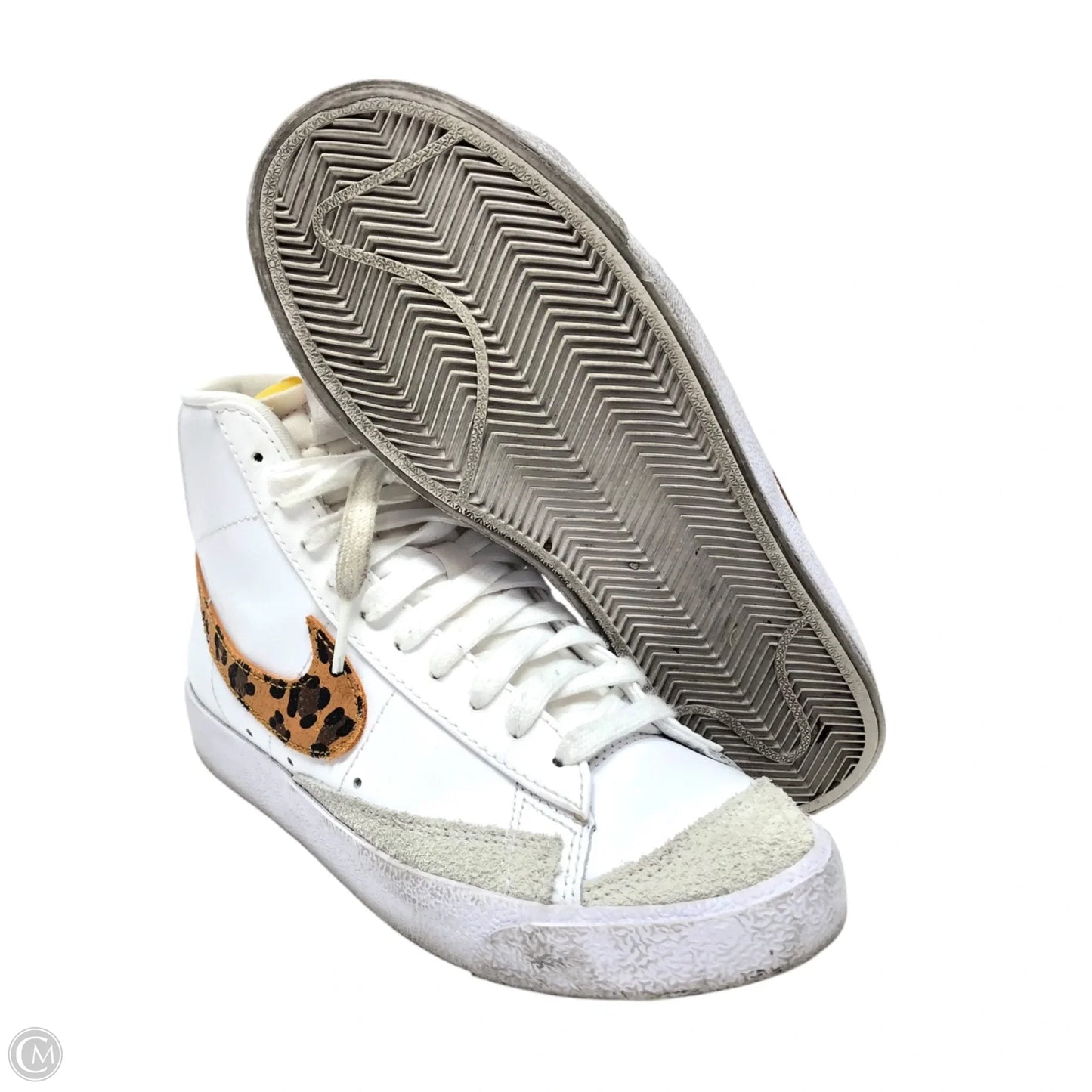 Shoes Athletic By Nike In White, Size: 6.5